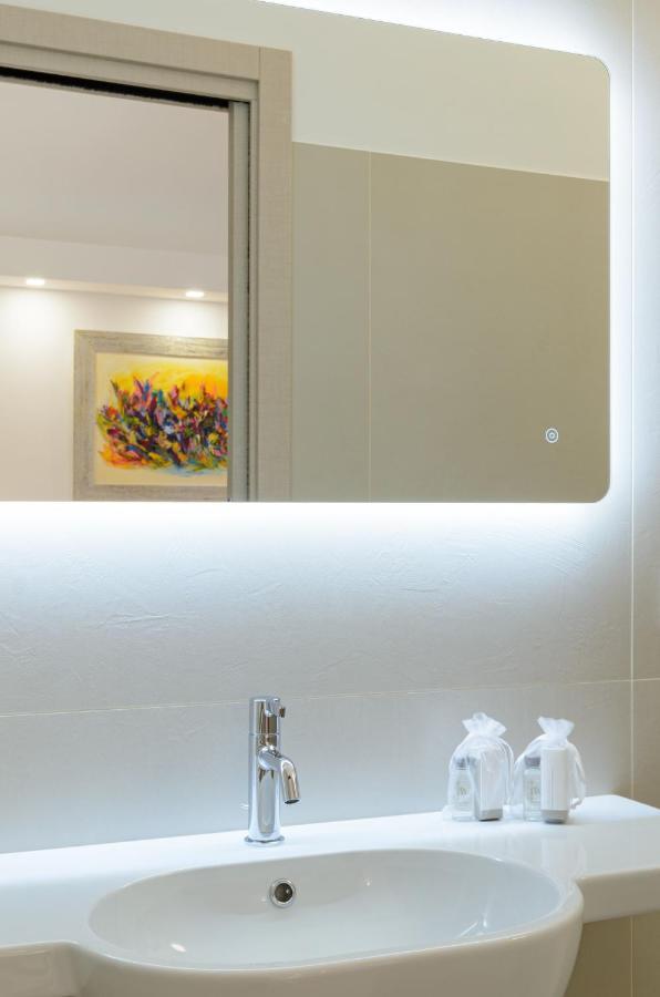 Ruffini Rooms Термоли Екстериор снимка