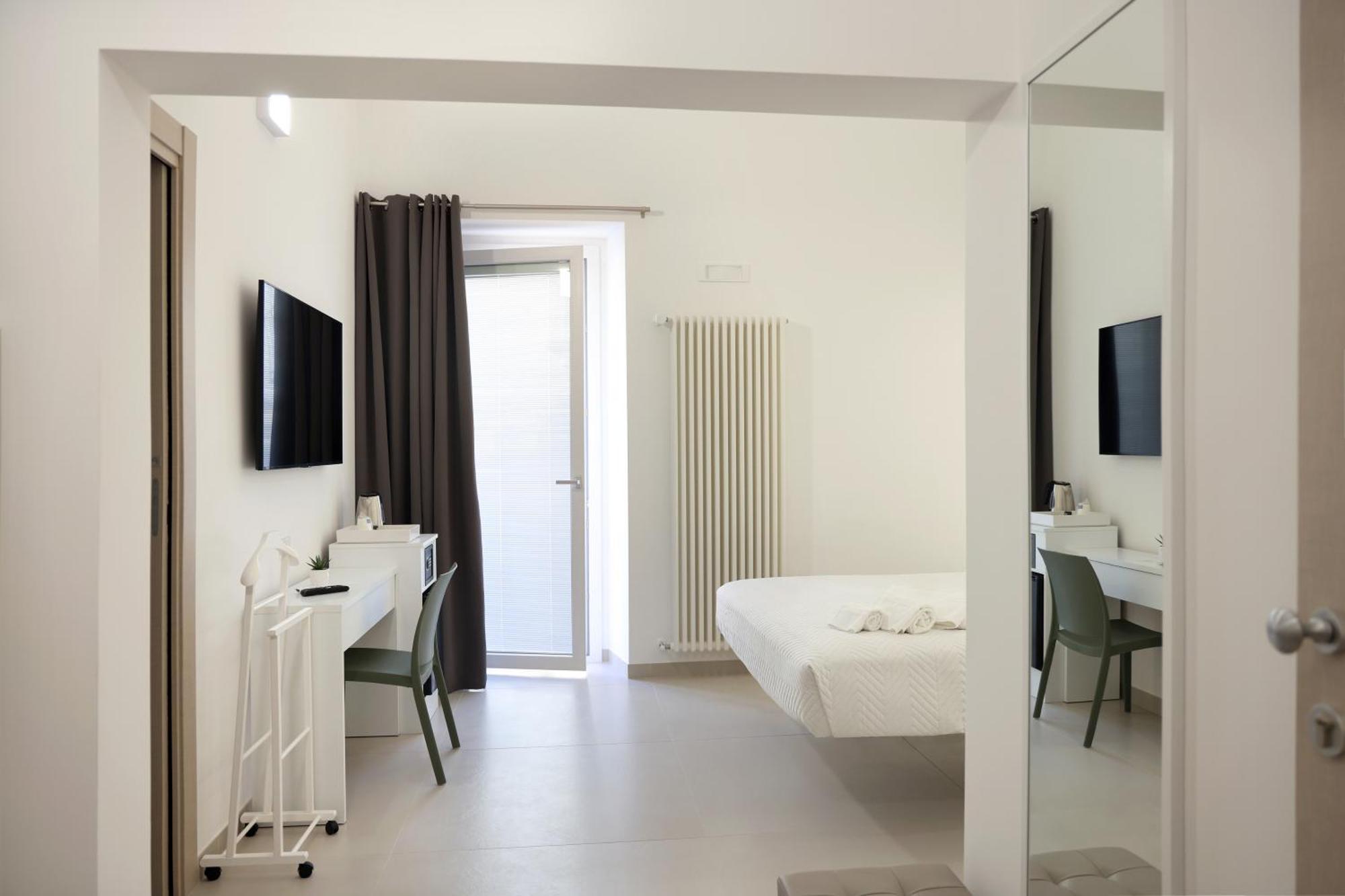 Ruffini Rooms Термоли Екстериор снимка